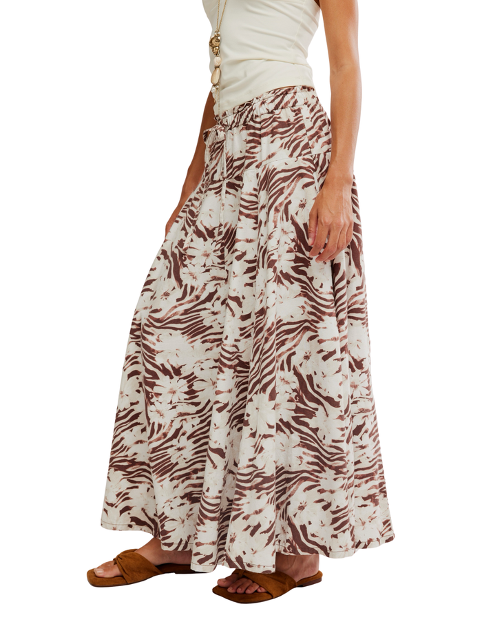 Zephyr Bustle Convertible Skirt in Chocolate - Madison's Niche